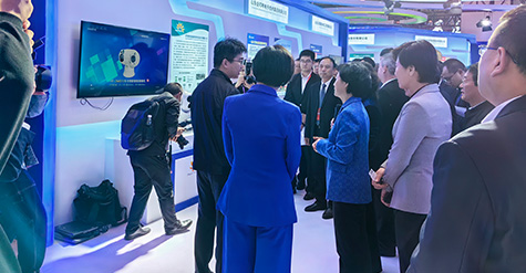 第十二屆APEC中小企業技術交流暨展覽會盛大開幕，工信部副部長徐曉蘭到和普威視展廳巡館指導